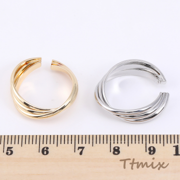 ファッションリング 指輪 ツイストリング 幅約6mm【1ヶ】
