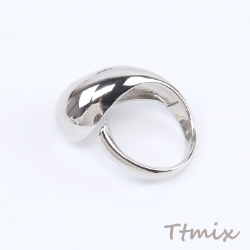 高品質デザインリング 指輪 幅約13mm（1ヶ）