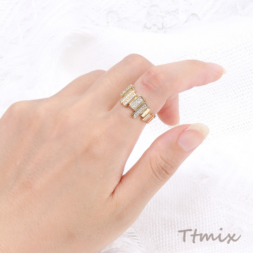 高品質デザインリング 指輪 ジルコニアリング 幅約10mm（1ヶ）