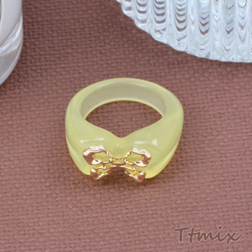デザインリング 指輪 蝶 幅約10mm（1ヶ）