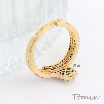 高品質ジルコニアリング デザインリング 指輪 ヘビ型 幅約10mm ゴールド（1ヶ）